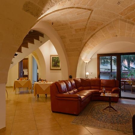 B&B L'Antica Rimessa Lecce Exteriér fotografie